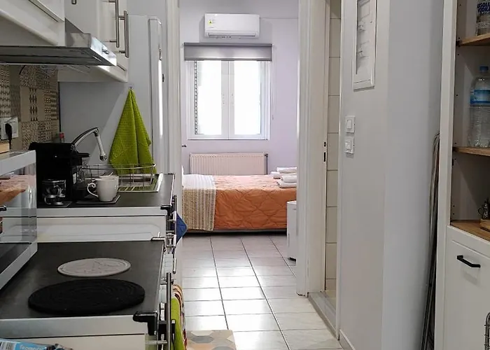 Apartment Cute And Comfy *