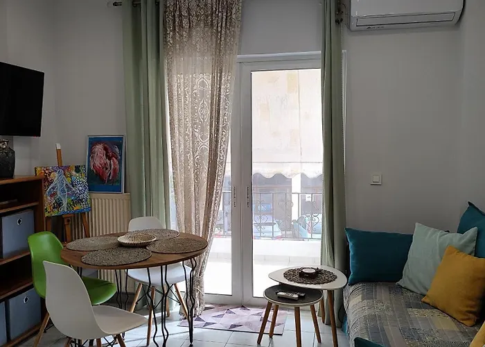 Cute And Comfy Chania (Crete)