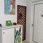 Cute And Comfy Apartman *
