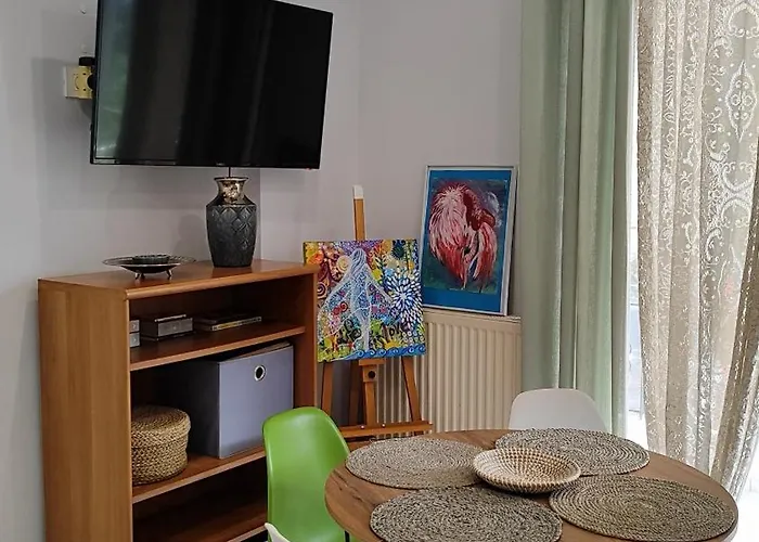 Cute And Comfy خانيا